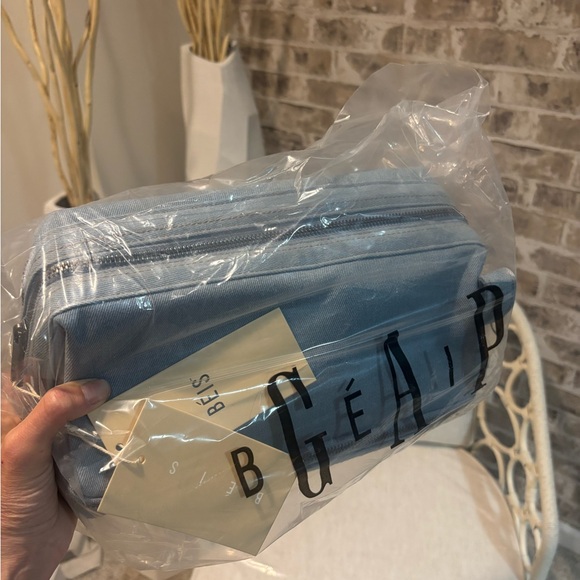 NWT BEIS GAP COLLAB Dopp toiletries bag denim blue - Picture 8 of 9